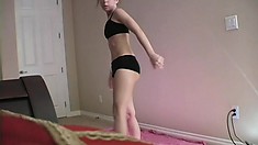 Gorgeous brunette shows off how fit she is by working on for you