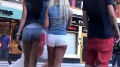 Candid Teen Butts in Short Shorts