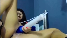 Brazilian webcam girl masturbates