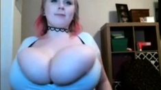 Huge boobs cam