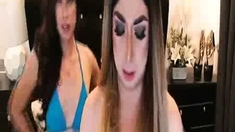 Two Hot Shemales Having A Masturbation On Live